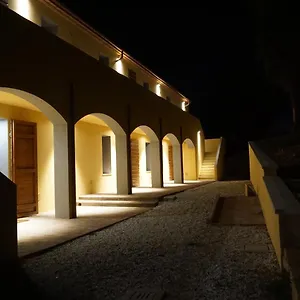  Vakantieboerderij Cheloni Italië