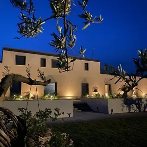  Alloggio per agriturismo Bahal Dell'etna Agri-resort